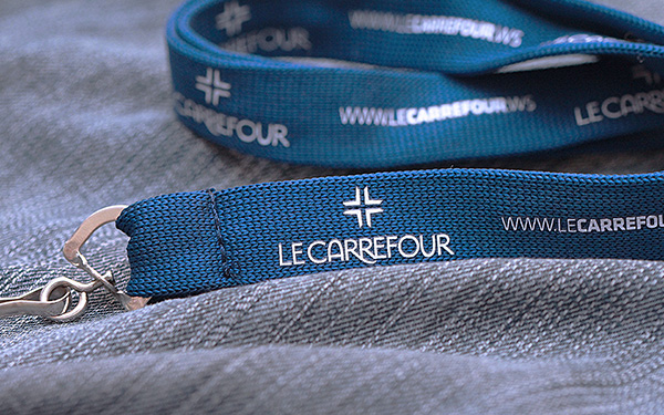 Le Carrefour